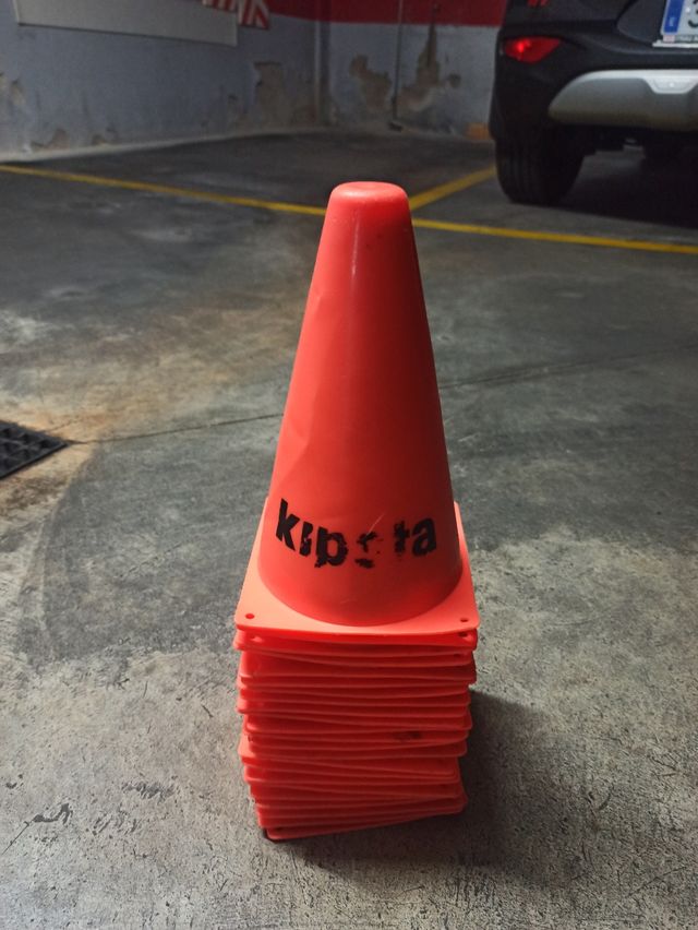 Conos de entrenamiento Kipsa Naranja