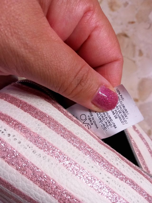 Beauty case OVS righe rosa e bianche