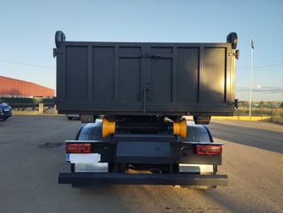 Man TGS 26 480 - GANCHO