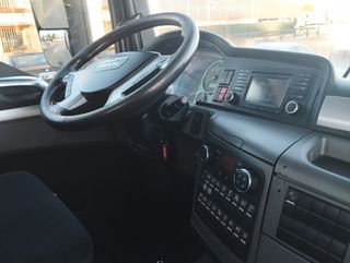 Man TGS 26 480 - GANCHO