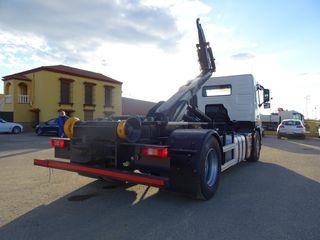 Volvo FM 330 - GANCHO