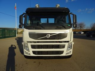 Volvo FM 330 - GANCHO