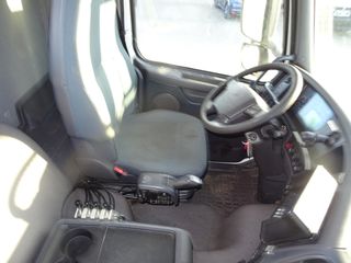 Volvo FM 330 - GANCHO