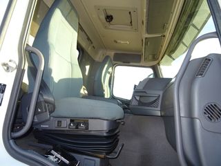 Volvo FM 330 - GANCHO