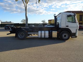 Volvo FM 330 - GANCHO