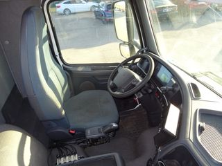 Volvo FM 330 - GANCHO
