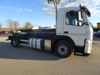 Volvo FM 330 - GANCHO