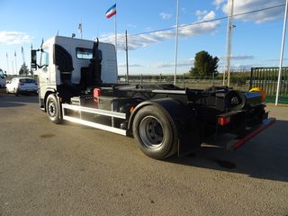 Volvo FM 330 - GANCHO