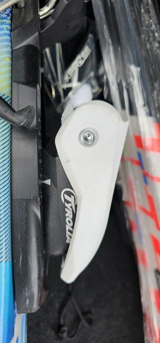 Esquís Wedze Team 300 con fijaciones 117cm