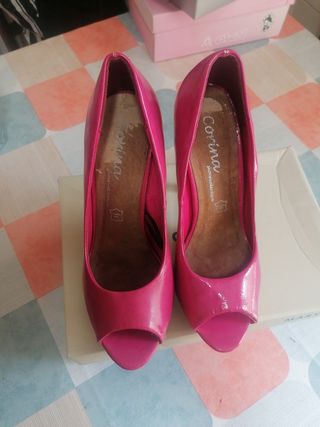 Tacones de fiesta rosas