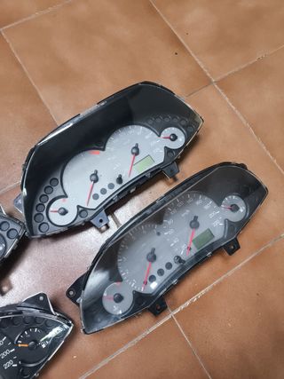 Cuadro instrumentos Ford