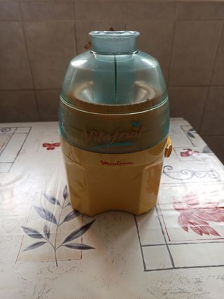 Licuadora Moulinex Vitafruit