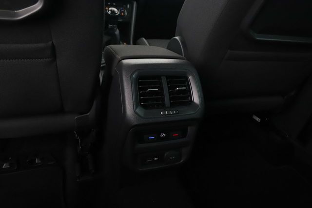 Volkswagen Tiguan 1.5 TSI ACT Advance R Line