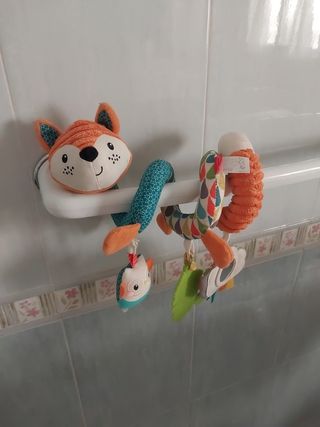 Peluche para carrito de bebé