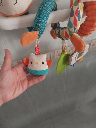 Peluche para carrito de bebé