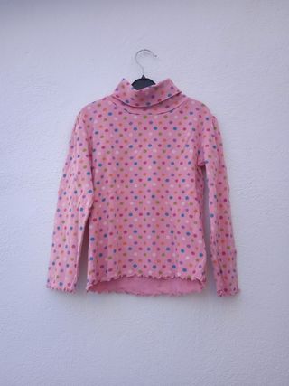 Camiseta cuello vuelto lunares (C&A) T: 8 años