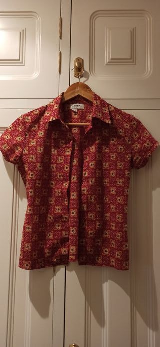 Blusa/Camisa manga corta estampada