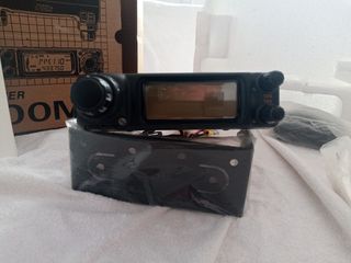 YAESU FT-3000M Transceptor FM 2m
