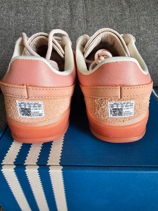 Adidas Gazelle Bad Bunny Cabo Rojo Naranja Rosa 