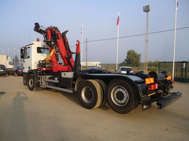 Mercedes-Benz ACTROS 25 41-GANCHO+GRUA