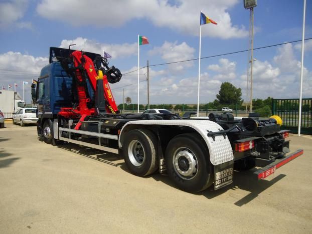 Mercedes-Benz ACTROS 2544 - GANCHO+GRUA