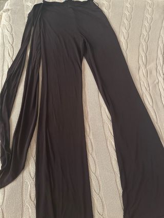 Pantalón ancho Bershka negro talla S
