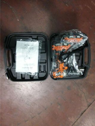 3 Taladros Brushless 18V
