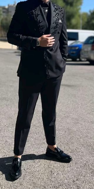 Traje Gitano Negro Talla M
Económico