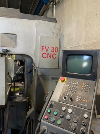 Fresadora CNC TOS