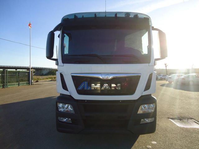 Man TGA 26 360 - CAMIONES GRUAS