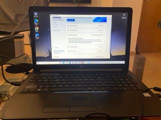 Portátil HP - Procesador Intel Core i3-7100