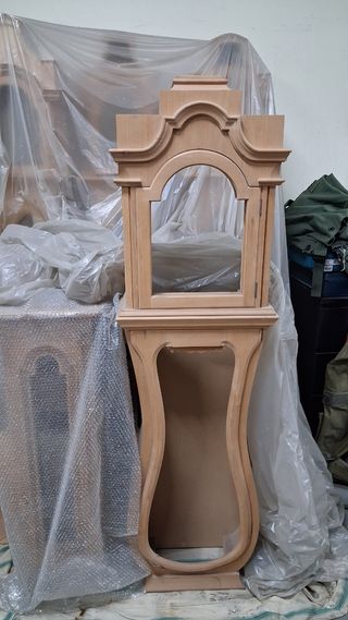 Mobili da orologio a colonna