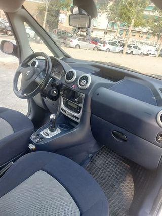 Peugeot 1007 2007