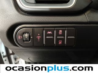 Kia Ceed 1.6 MHEV iMT Drive 100 kW (136 CV)