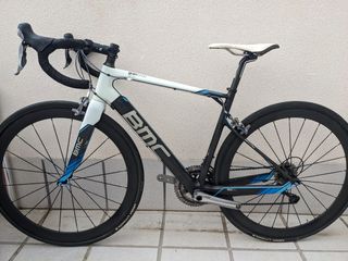 Bicicleta BMC Granfondo GF01 carbono 