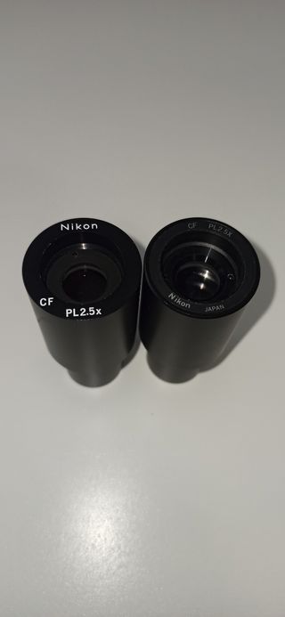 NIKON Oculares CF PLAN 2.5X Microscopio