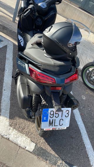 Yamaha XMAX 750km - Como Nueva