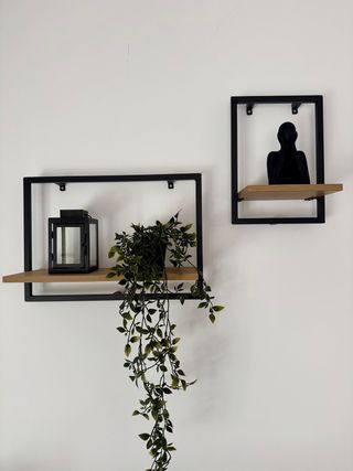 Estantería de pared moderna
