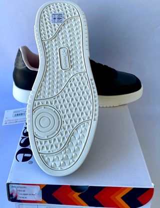 Zapatillas Ellesse Negras y Beige 