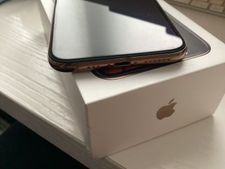 iPhone XS 64GB Oro