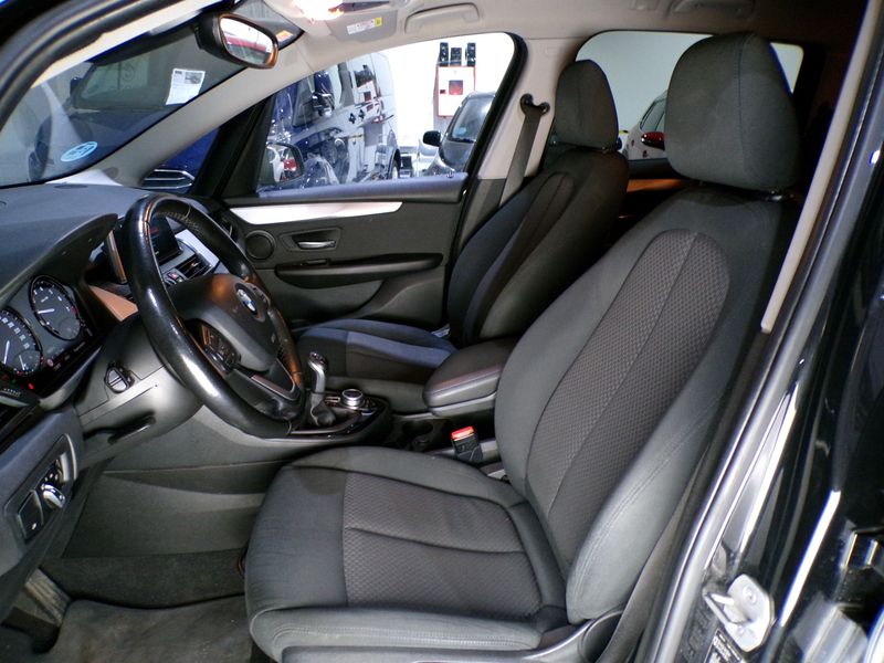 BMW Serie 2 2019, foto 18