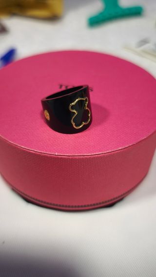 Anillo Tous Resina Negro y Oro