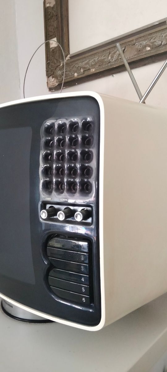 TV Brionvega Roma Mario Bellini