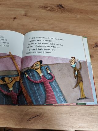 El traje nuevo del Emperador (Colorin Colorado/...