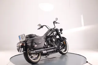 HARLEY DAVIDSON HERITAGE CLASSIC 114 2023
