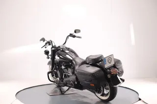 HARLEY DAVIDSON HERITAGE CLASSIC 114 2023