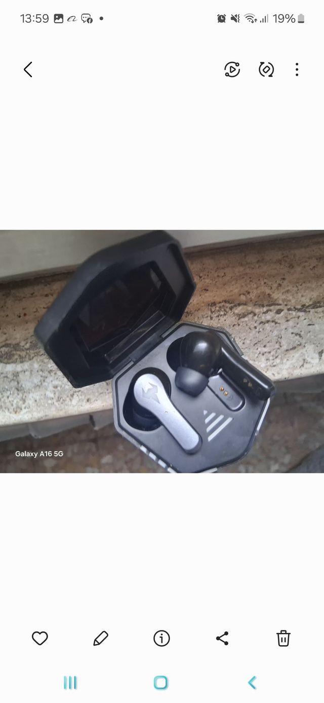 Auricolari Bluetooth con custodia