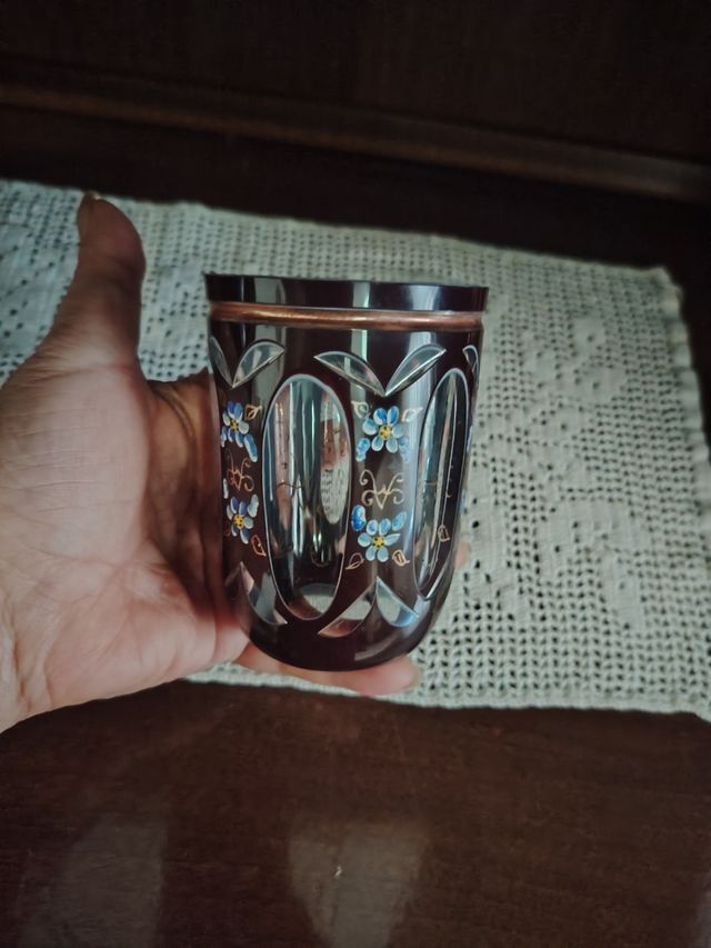 Bicchieri da collezione in vetro