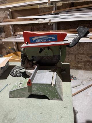 Ingletadora einport 300
