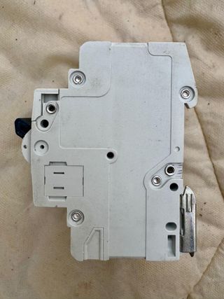 HAGER INTERRUTTORE AUTOM MAGNETOTERMICO NC410A C10